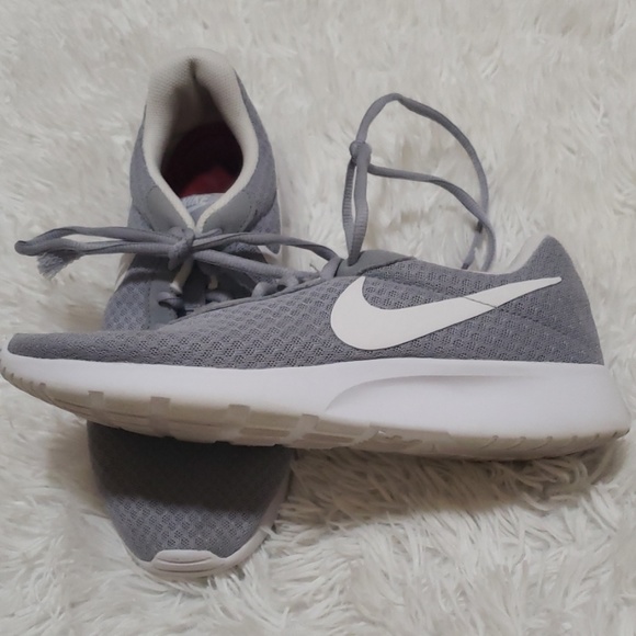 Nike Shoes - Nike shoes